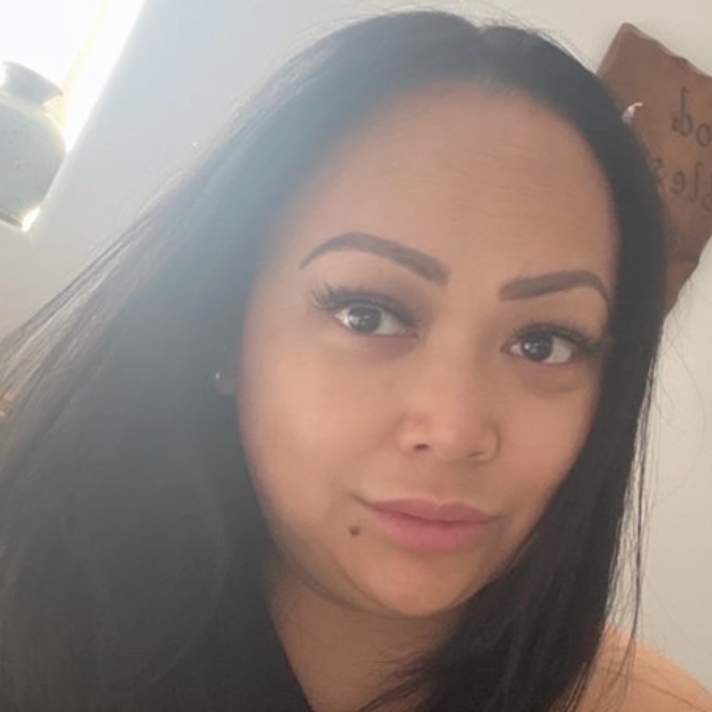 Meet your Posher, Desiree